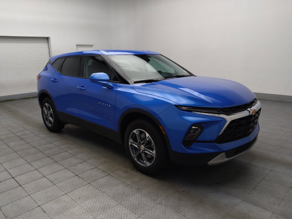 Used 2025 Chevrolet Blazer LT AWD/4WD image 13