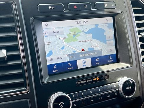 Used 2021 Ford Expedition Max Limited RWD image 13