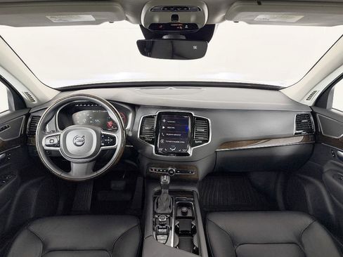 Used 2016 Volvo XC90 T6 Momentum w/ Momentum Plus Package image 53