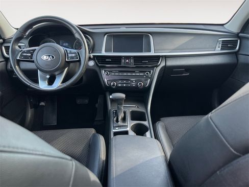 Used 2020 Kia Optima S image 10