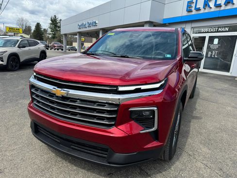 New 2026 Chevrolet Traverse LT AWD/4WD image 3