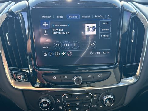 Used 2021 Chevrolet Traverse LT image 30