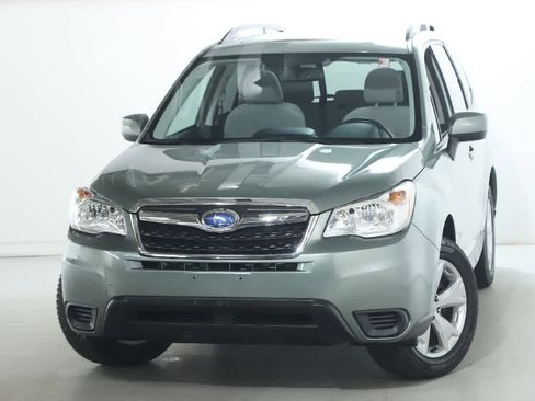 Used 2016 Subaru Forester 2.5i Premium w/ All-Weather Package AWD/4WD image 3