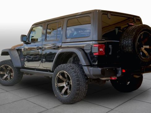 Used 2021 Jeep Wrangler Unlimited Rubicon w/ Steel Bumper Group AWD/4WD image 12