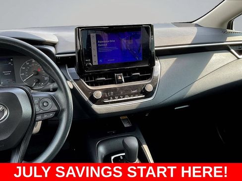 Used 2025 Toyota Corolla LE w/ LE Premium Package FWD image 12