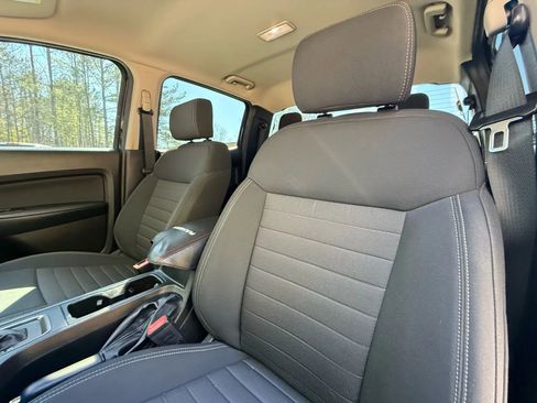 Used 2019 Ford Ranger XLT w/ Equipment Group 301A Mid image 11