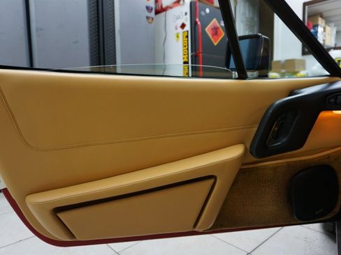 Used 1986 Ferrari 328 GTS image 10