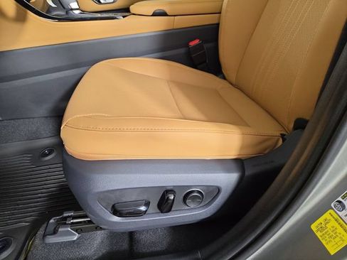 New 2026 Lexus NX 350 AWD image 29
