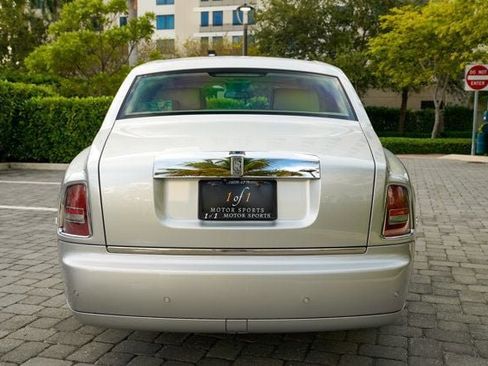 Used 2013 Rolls-Royce Phantom Sedan image 26