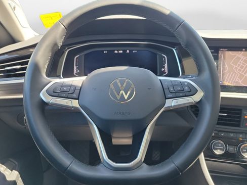 Used 2022 Volkswagen Jetta SEL FWD image 12