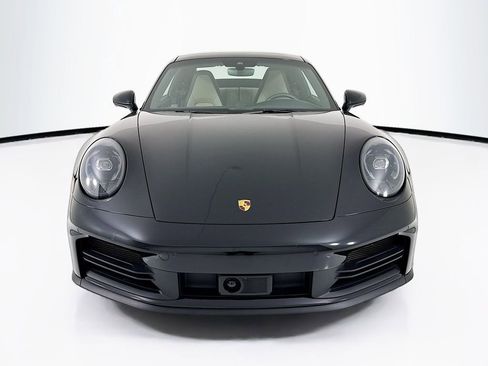 Certified 2025 Porsche 911 Carrera image 6