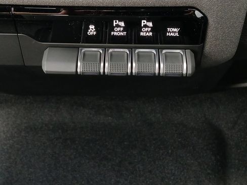 New 2026 RAM 1500 Express RWD image 10