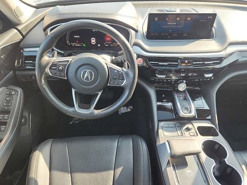 Used 2024 Acura MDX SH-AWD w/ Technology Package image 11