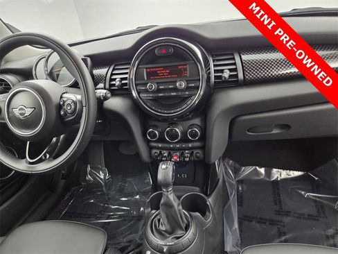 Used 2015 MINI Cooper S image 16