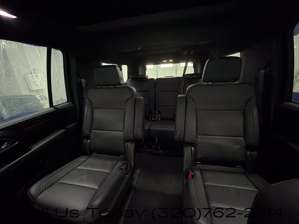 Used 2021 Chevrolet Suburban Z71 w/ Z71 Signature Package AWD/4WD image 20