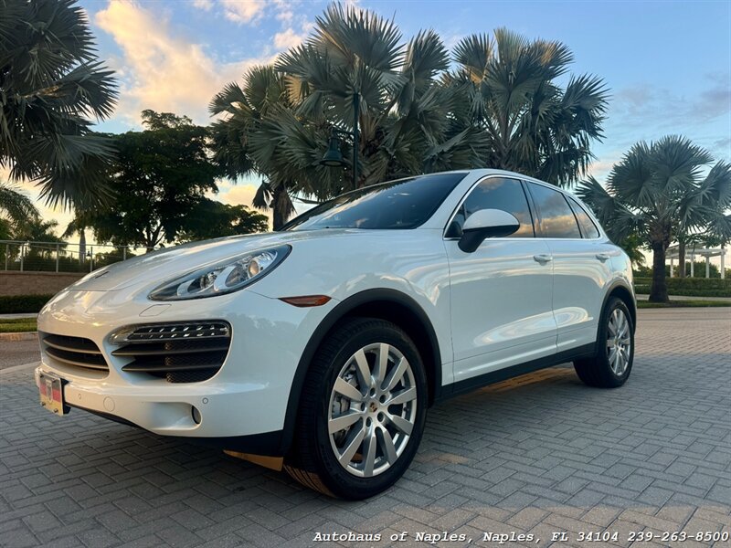 Used 2013 Porsche Cayenne S AWD/4WD image 3