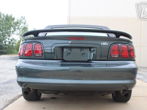 Used 1998 Ford Mustang GT RWD image 35