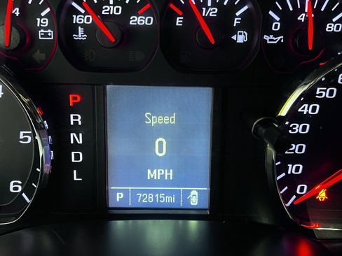 Used 2018 Chevrolet Silverado 1500 Custom w/ Trailering Package image 11