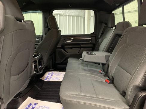 Used 2021 RAM 1500 Big Horn AWD/4WD image 18