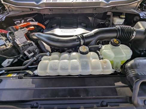 Used 2022 Ford F150 Lariat w/ Equipment Group 502A High image 31