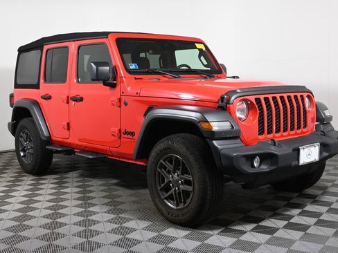 Used 2024 Jeep Wrangler Sport S image 8