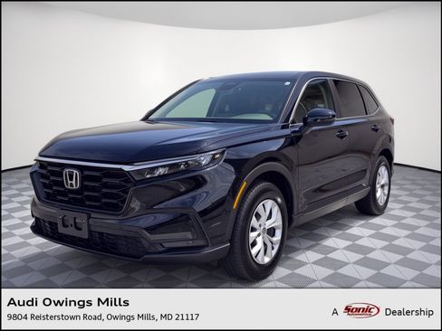 Used 2025 Honda CR-V LX image 1