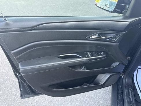 Used 2016 Cadillac SRX Performance w/ Midnight Edition Package AWD/4WD image 15