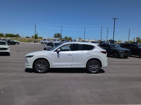 Certified 2025 MAZDA CX-5 Signature AWD/4WD image 4