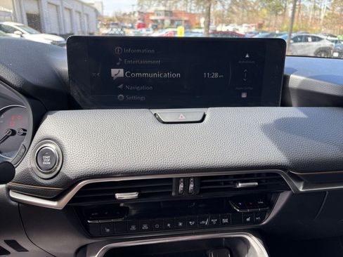 Used 2025 MAZDA CX-70 3.3 Turbo w/ Preferred Package image 21