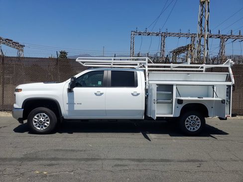 New 2026 Chevrolet Silverado 2500 LT w/ Convenience Package AWD/4WD image 7