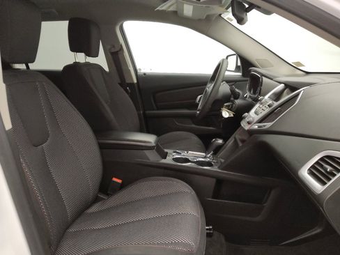 Used 2017 GMC Terrain SLE FWD image 21