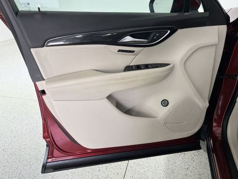 Used 2021 Buick Envision Essence image 20