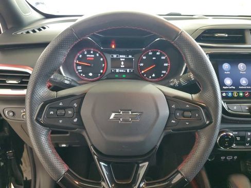 Used 2023 Chevrolet TrailBlazer RS w/ Sun and Liftgate Package AWD/4WD image 11