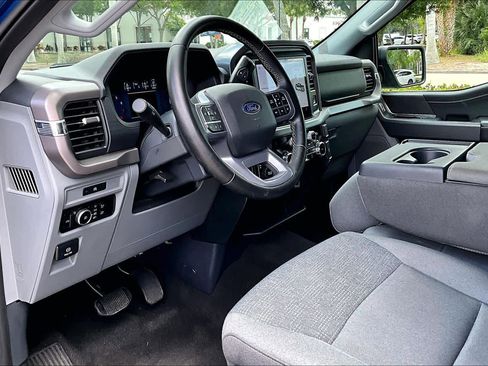 Used 2025 Ford F150 XLT w/ Equipment Group 301A Standard AWD/4WD image 17