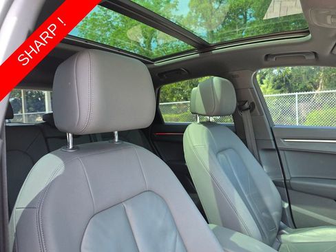 Used 2021 Audi Q3 2.0T Premium Plus w/ Premium Plus Package AWD/4WD image 15