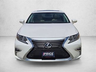 Used 2016 Lexus ES 350 w/ Premium Package w/Wood Trim FWD video 2