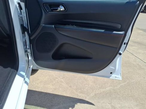 Used 2025 Dodge Durango GT AWD/4WD image 14