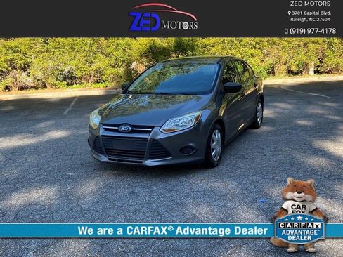 Used 2013 Ford Focus S FWD image 1