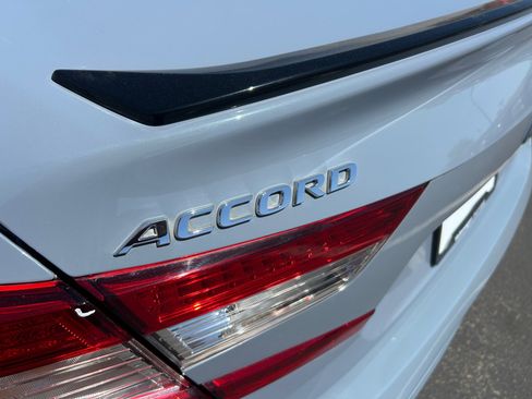 Used 2022 Honda Accord Sport image 22