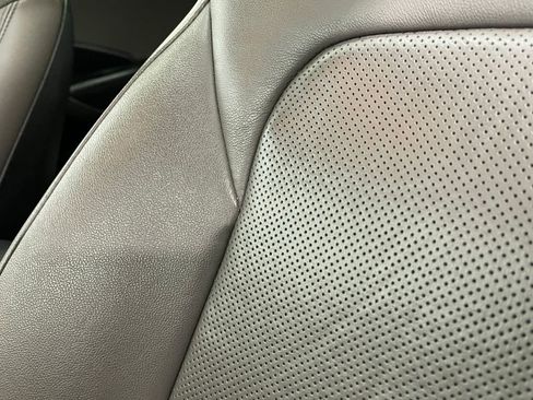 Used 2018 Hyundai Santa Fe Sport w/ 2.0T Ultimate Tech Package 05 image 20