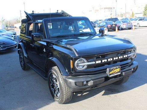 Used 2023 Ford Bronco Outer Banks AWD/4WD image 4