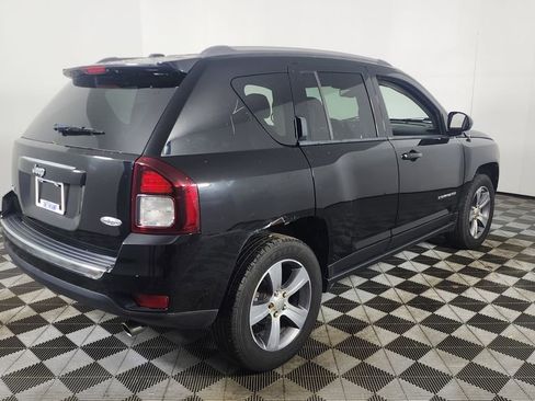 Used 2017 Jeep Compass High Altitude image 7