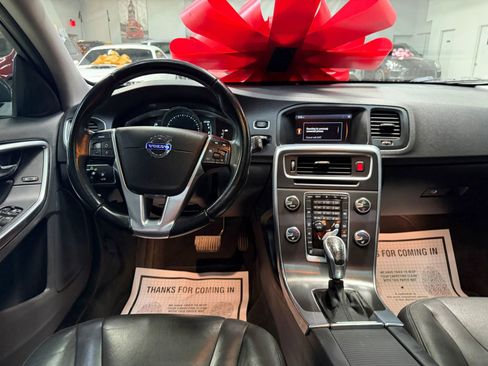 Used 2015 Volvo V60 T5 Premier Plus image 26