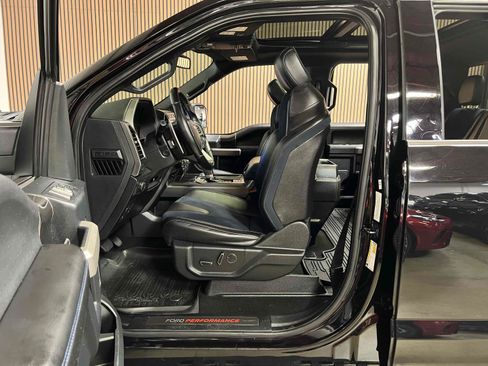 Used 2019 Ford F150 Raptor w/ Equipment Group 802A Luxury AWD/4WD image 4