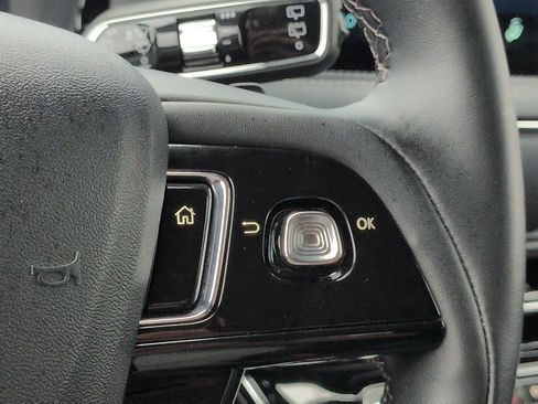 Used 2026 Lincoln Corsair Premiere FWD image 25