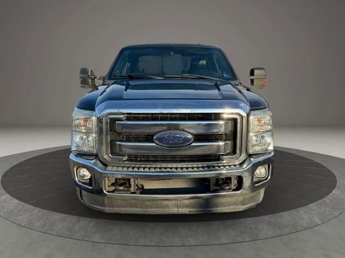 Used 2016 Ford F250 Lariat w/ Lariat Ultimate Package AWD/4WD image 8