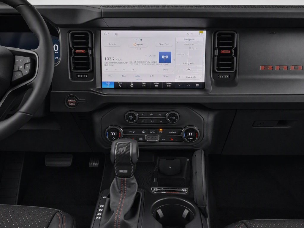 New 2026 Ford Bronco Raptor w/ Interior Carbon Fiber Pack AWD/4WD image 11