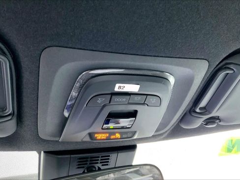 New 2026 Toyota Corolla SE image 19