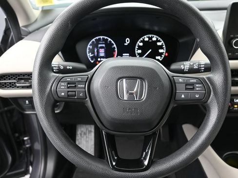 Certified 2024 Honda HR-V LX image 19