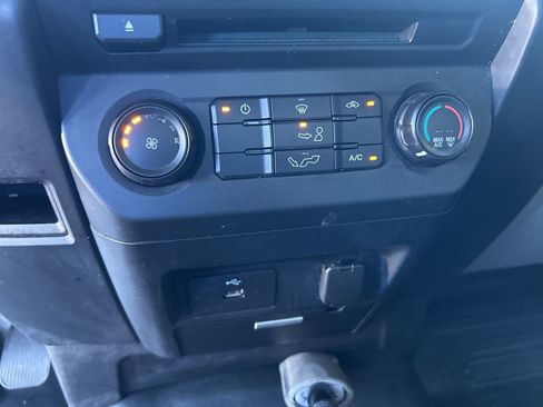 Used 2017 Ford F150 XL w/ Equipment Group 101A Mid image 30